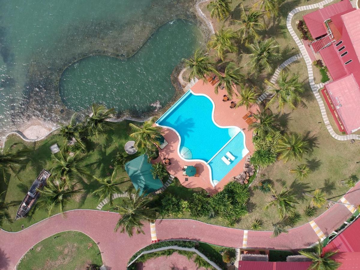 The Ocean Residence Langkawi Куа Екстериор снимка
