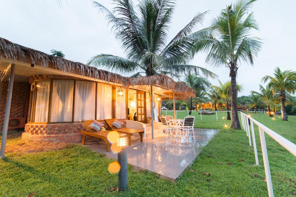 The Ocean Residence Langkawi Куа Екстериор снимка