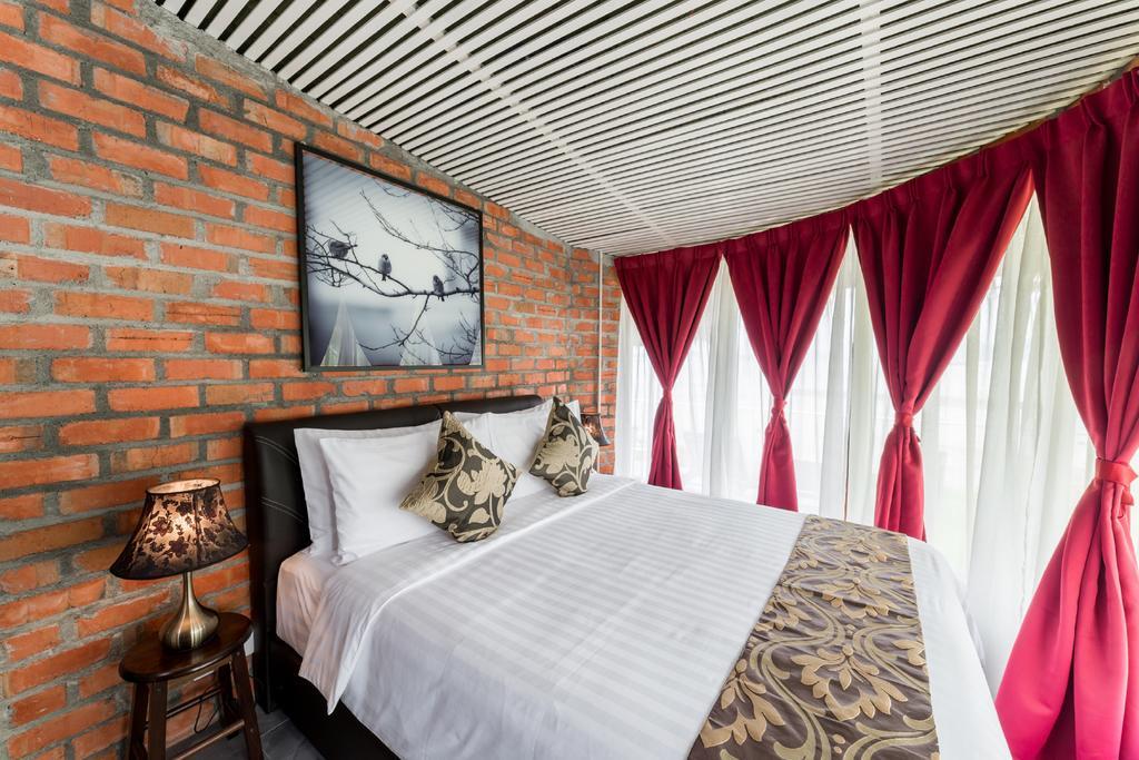 The Ocean Residence Langkawi Куа Екстериор снимка